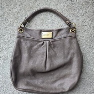 Marc Jacobs Taupe Leather Hobo Bag